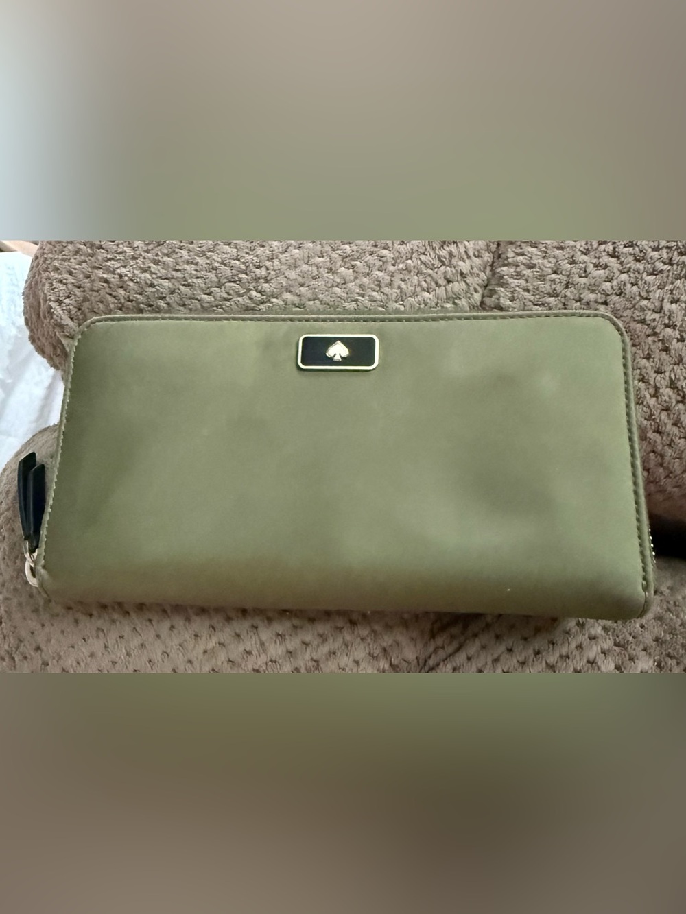 Kate Spade Nylon Zip Wallet S362 Olive Green